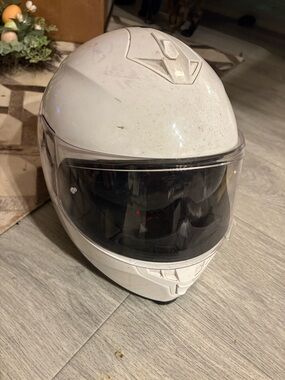 Bilt Yohe Force Helmet Model FF967 White Medium Drop Down Sun Visor